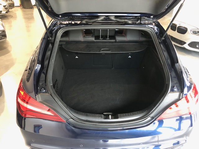 Mercedes CLA200 Shooting Brake AMG Pack met Garantie
