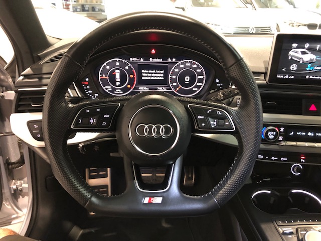 Audi A4 Break 2.0Tdi S-Line Automaat Full Option