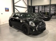 Mini Cooper S 2.0i F56 met Garantie/Navi