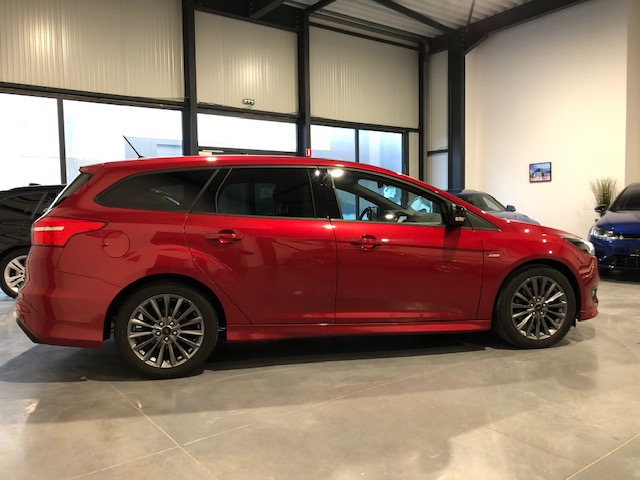 Ford Focus ST-Line 1.5 EcoBoost Full Option Garantie
