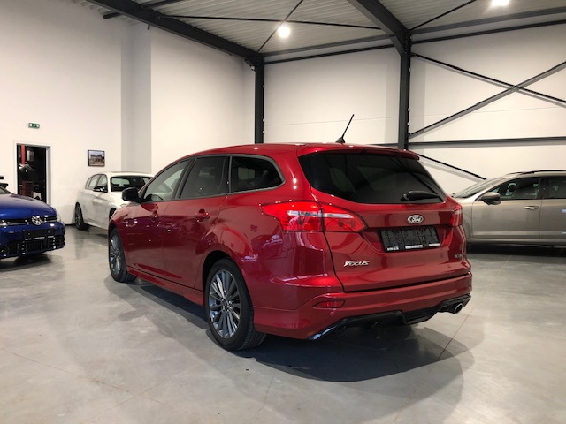 Ford Focus ST-Line 1.5 EcoBoost Full Option Garantie
