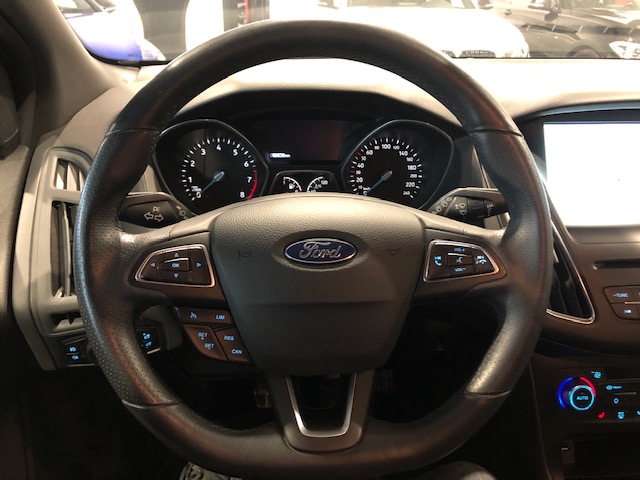 Ford Focus ST-Line 1.5 EcoBoost Full Option Garantie