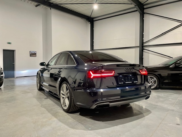Audi A6 2.0TDi S-Tronic S-Line Sportpack met Garantie