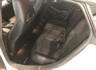 Mercedes Cla 200 Shooting Brake AMG-Line met Garantie