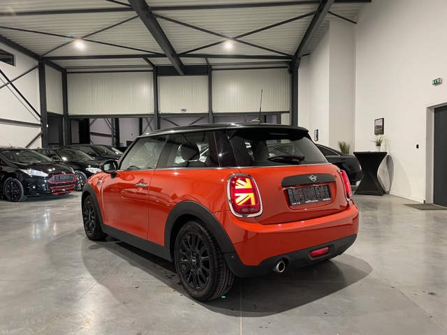 Mine One 1.5 Automaat ‘2019’ met Garantie/Navi