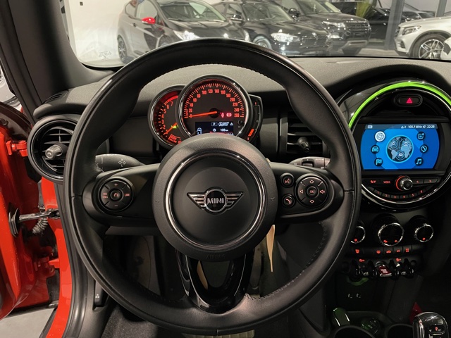 Mine One 1.5 Automaat ‘2019’ met Garantie/Navi
