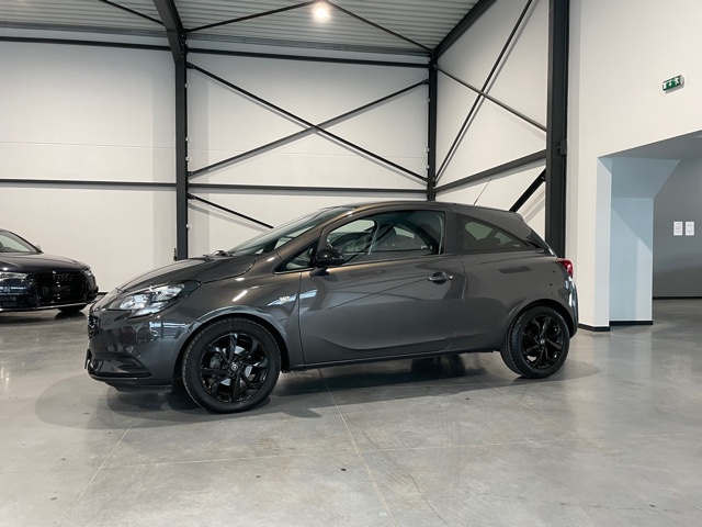 Opel Corsa 1.4i Black Edition Automaat met Garantie