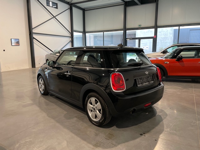 Mini ONE 1.5i F56 ‘2019’ met Navi/Garantie