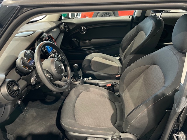 Mini ONE 1.5i F56 ‘2019’ met Navi/Garantie