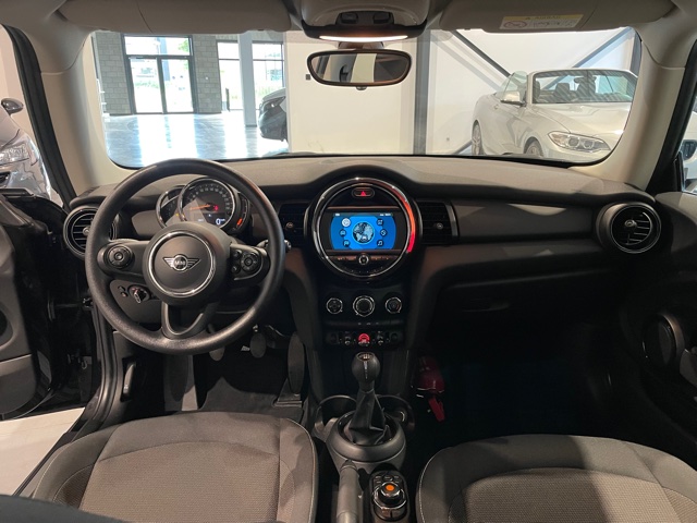 Mini ONE 1.5i F56 ‘2019’ met Navi/Garantie