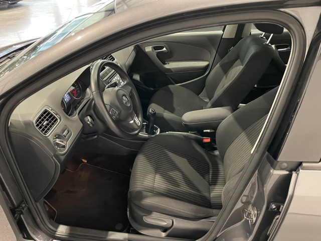 Volkswagen Polo Highline 1.6TDi ‘2013’ met Navi/Garantie
