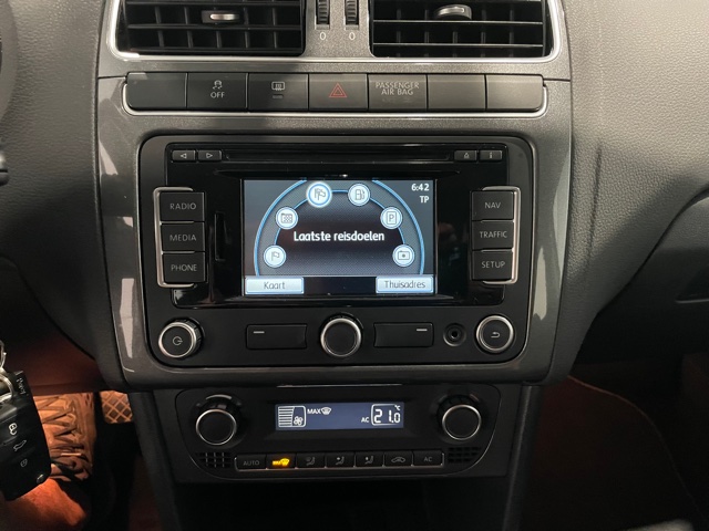 Volkswagen Polo Highline 1.6TDi ‘2013’ met Navi/Garantie