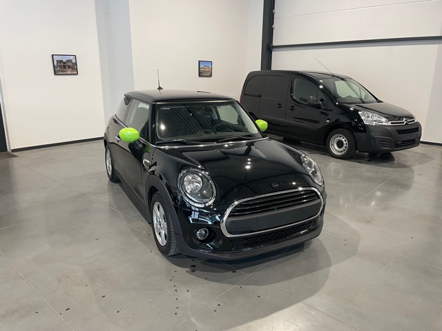 Mini ONE 1.5i F56 ‘2019’ met Navi/Garantie