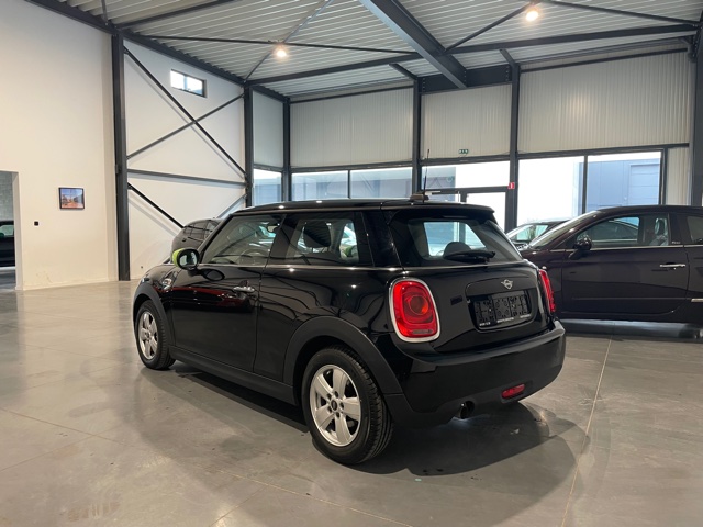 Mini ONE 1.5i F56 ‘2019’ met Navi/Garantie