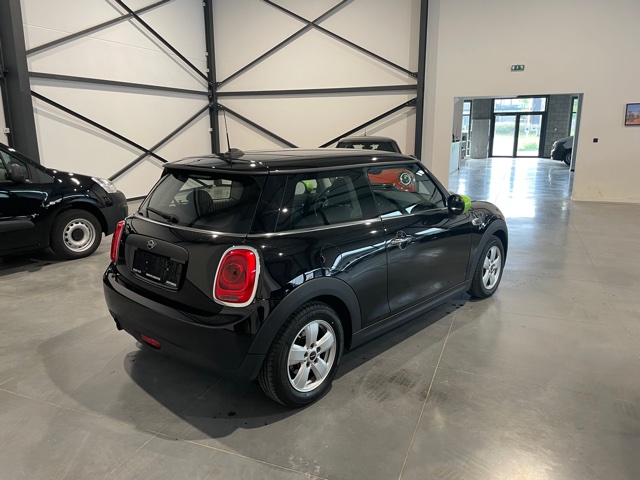 Mini ONE 1.5i F56 ‘2019’ met Navi/Garantie