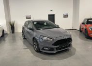 Ford Focus ST 2.0i ‘2017’ met Garantie