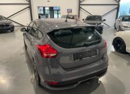 Ford Focus ST 2.0i ‘2017’ met Garantie