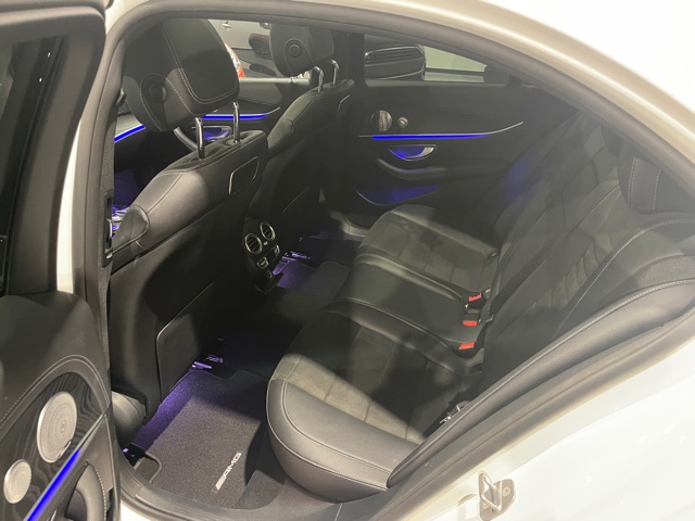 Mercedes E220 AMG-Line Full Option met Garantie