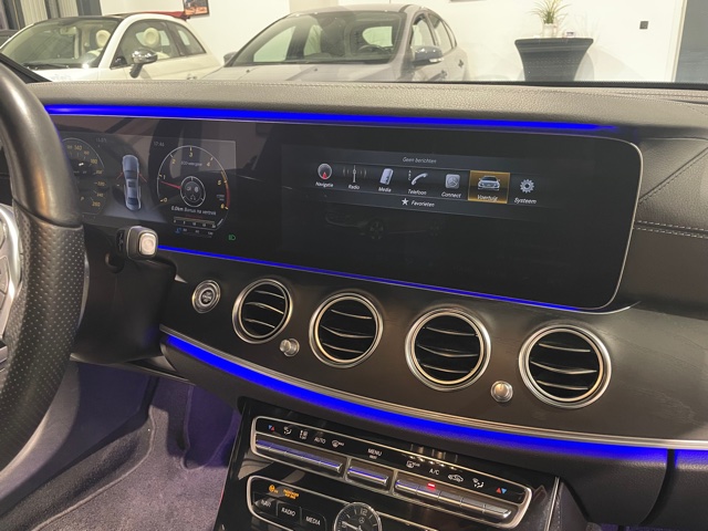 Mercedes E220 AMG-Line Full Option met Garantie