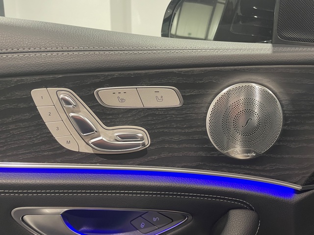 Mercedes E220 AMG-Line Full Option met Garantie