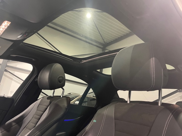 Mercedes E220 AMG-Line Full Option met Garantie