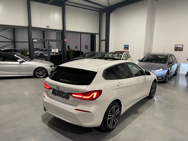 BMW 118i F40 SportLine Automaat met Garantie
