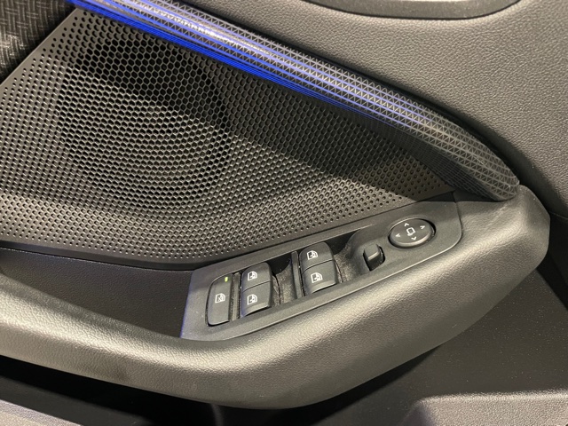 BMW 118i F40 SportLine Automaat met Garantie
