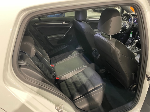 Volkswagen Golf 2.0 GDT Full Option ‘2018’ met Garantie