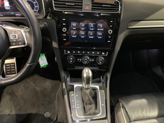Volkswagen Golf 2.0 GDT Full Option ‘2018’ met Garantie