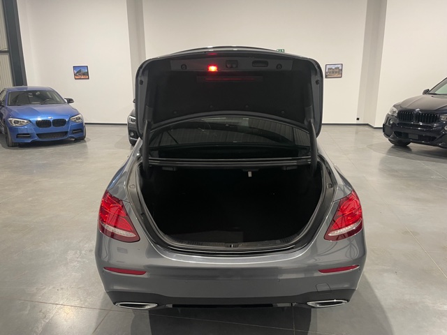 Mercedes E220 AMG-Line ‘2019’ Full Option met Garantie