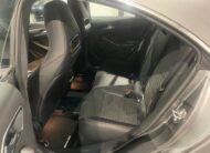 Mercedes CLA 180 AMG-Line met Navi/Garantie