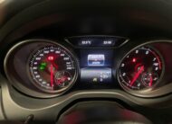 Mercedes CLA 180 AMG-Line met Navi/Garantie