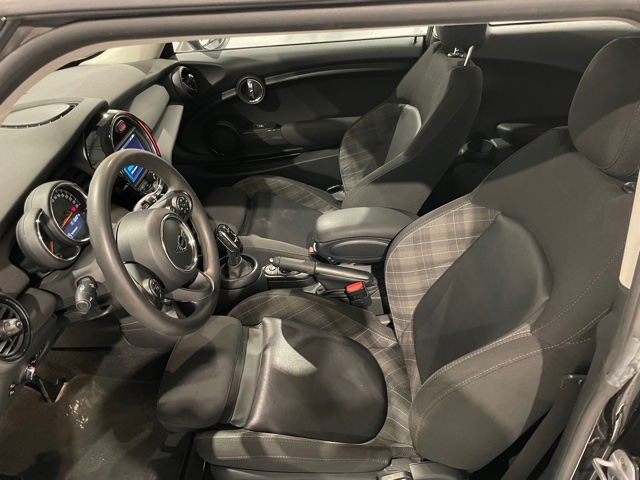 Mini One 1.5i Automaat met Garantie
