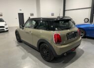Mini Cooper 1.5i ‘2019’ met Navi/Garantie
