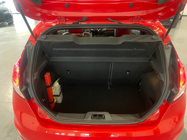 Ford Fiesta ST 1.6i EcoBoost met Garantie