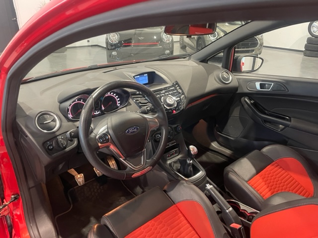 Ford Fiesta ST 1.6i EcoBoost met Garantie