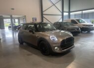 Mini Cooper 1.5i ‘2017’ met Navi/Garantie