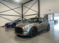 Mini Cooper 1.5i ‘2017’ met Navi/Garantie