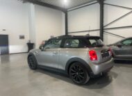 Mini Cooper 1.5i ‘2017’ met Navi/Garantie