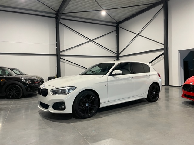 Bmw 118i F20 M-Pack met Garantie