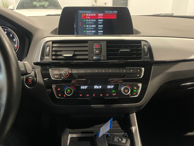 Bmw 118i F20 M-Pack Automaat met Garantie