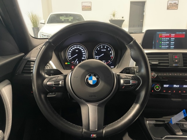Bmw 118i F20 M-Pack Automaat met Garantie