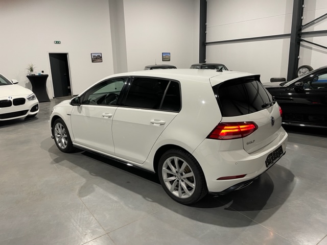 Volkswagen Golf VII R-Line 1.0 TSI met Garantie