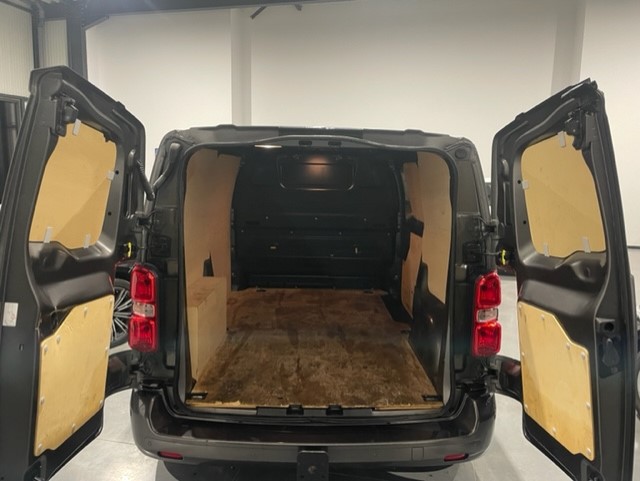 Peugeot Expert 2.0HDi L2 Automaat met Garantie
