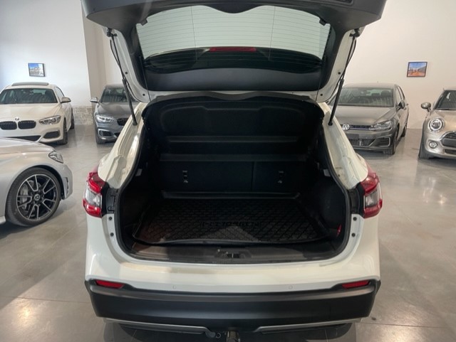 Nissan Qashqai 1.3i Connecta ‘2020’ met Garantie