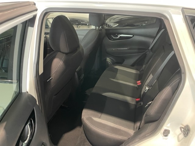 Nissan Qashqai 1.3i Connecta ‘2020’ met Garantie