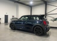 Mini Cooper 1.5i Facelift JCW met Garantie