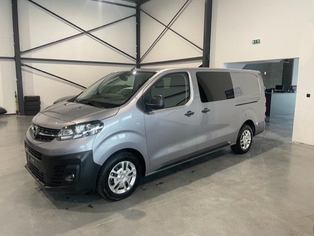 Opel Vivaro 2.0d Dubbel Cabine ‘2021’ met Garantie