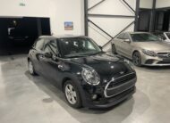Mini One 1.5i Automaat met Garantie