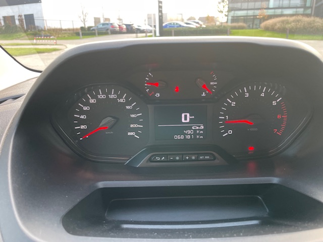 Peugeot Partner 1.5HDI ‘2021’ met Garantie